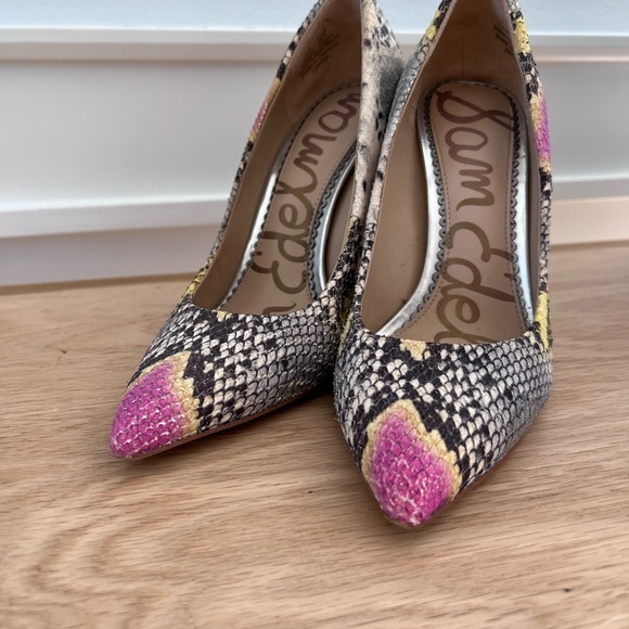 Sam Edelman Danna Lilac yellow snake print high heel 6.5 - Picture 3 of 10